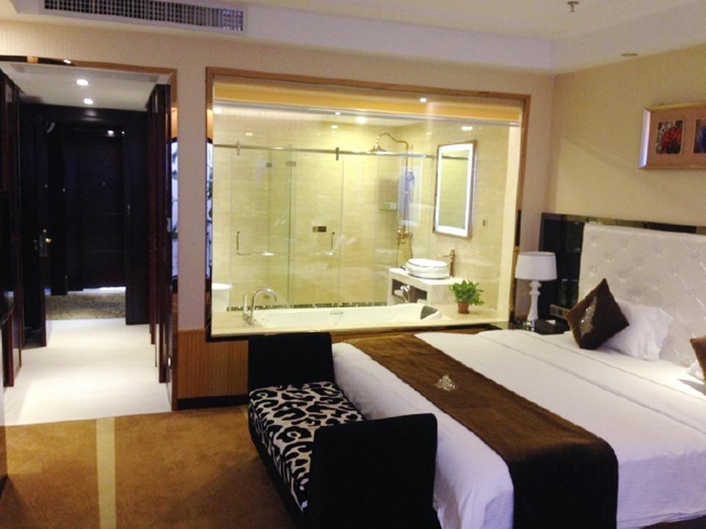 Tianguo Times Hotel Foshan Room photo